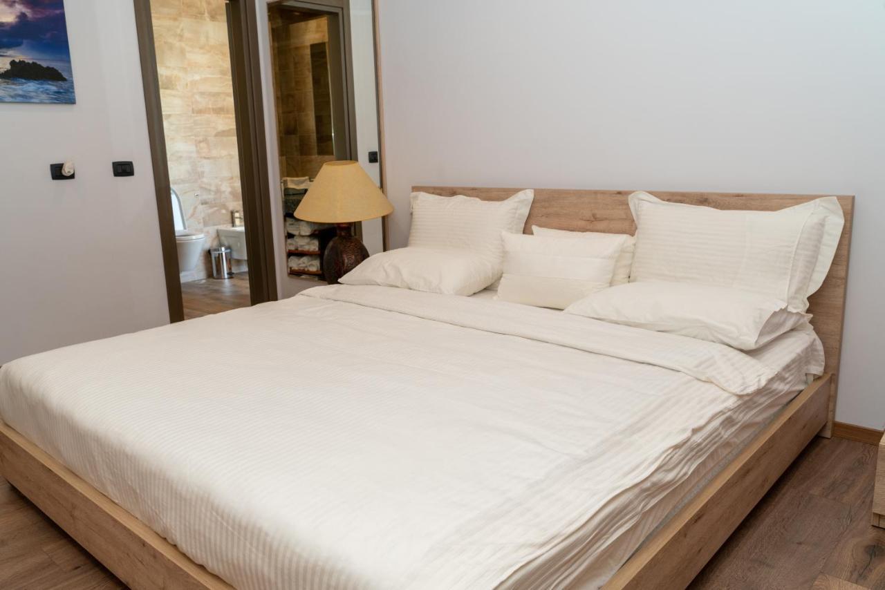 Limani Deluxe Apartment 3 Sarandë Esterno foto